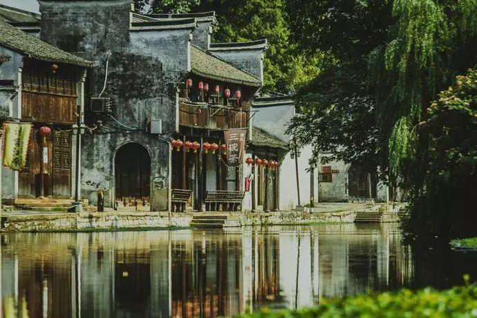 第十一批全国民族团结进步示范区示范单位公布 我省3个州(市)、10个县(市、区)、9个单位在列
